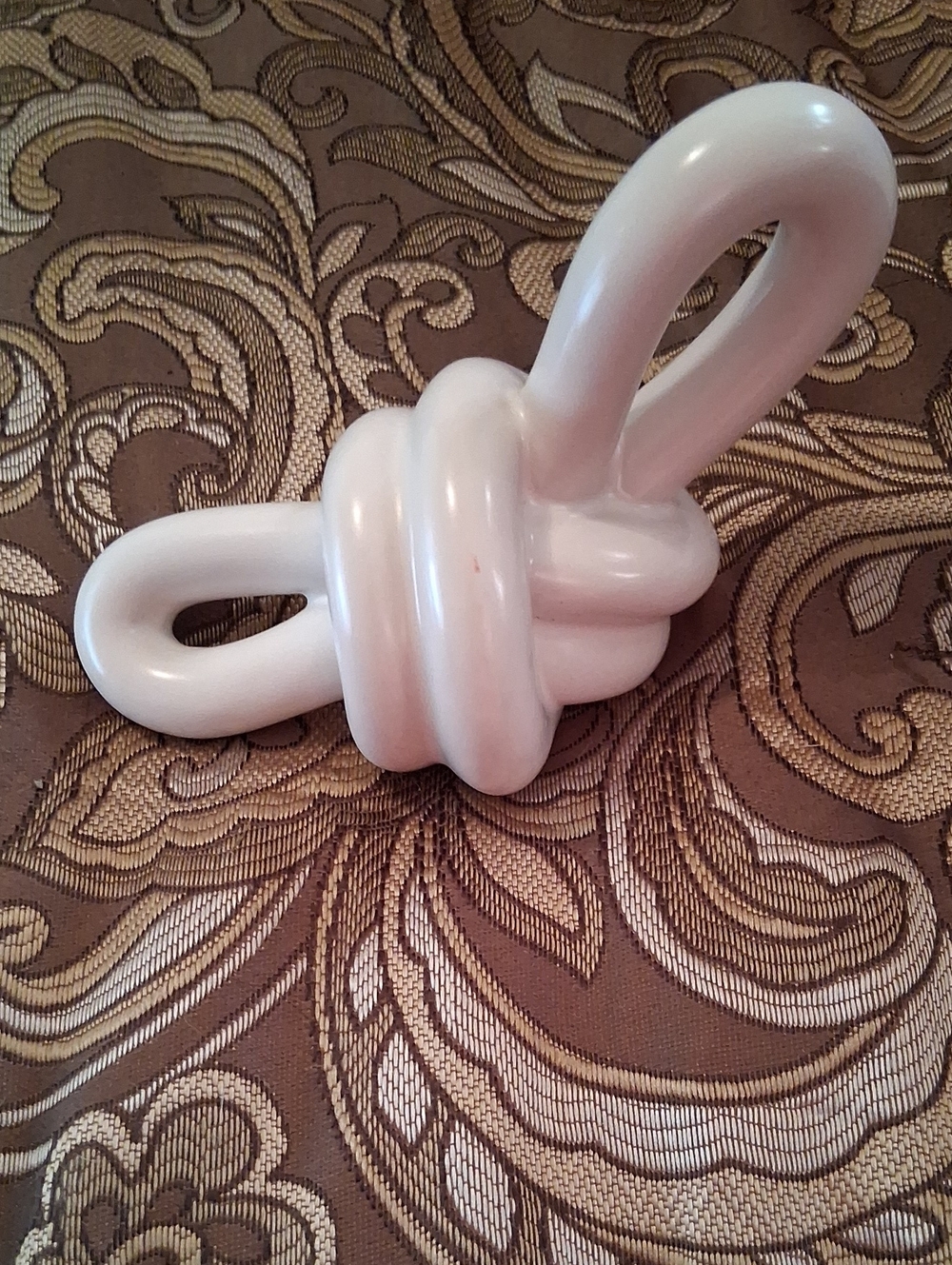 Soapsone Lovers Knot Sculpture